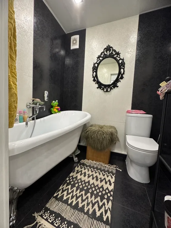 Уютная 2-я квартира в центре Красного камня