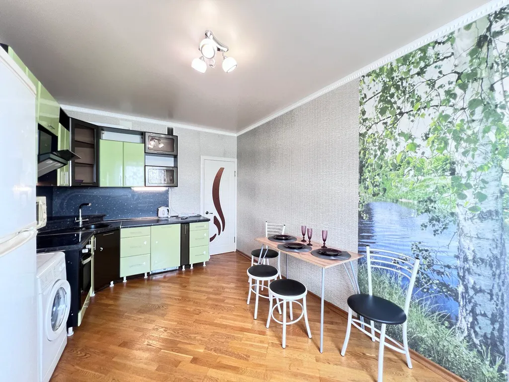 Двухкомнатная, БОЛЬШАЯ, ЦЕНТР