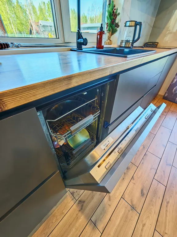 Коттедж Коттедж рядом с Красным озером — Светлое