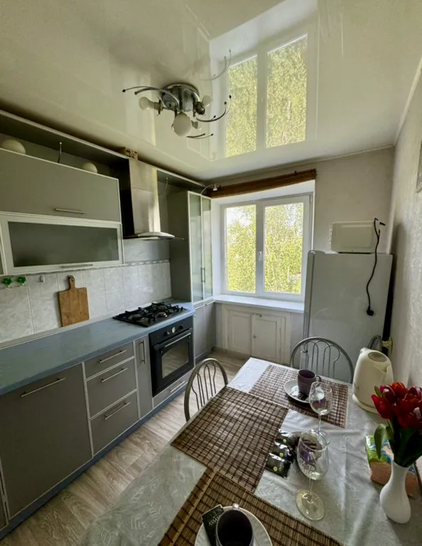 Уютная светлая двухкомнатная квартира