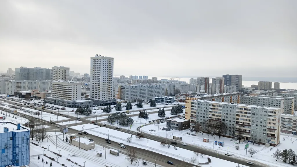 Комфортная однокомнатнатная в центре с потрясающим видом на Каму