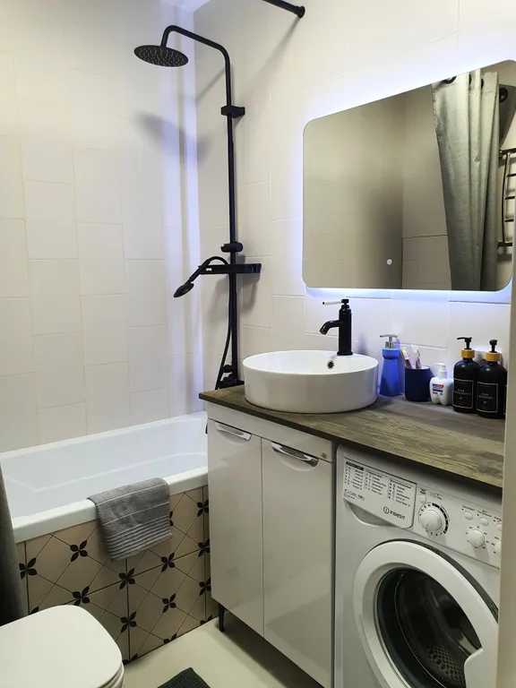 LanaRoom Новая студия с широкой кроватью