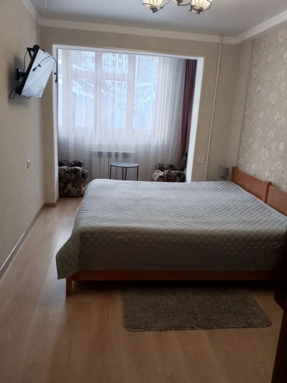 3-х комнатная квартира в центре Домбая