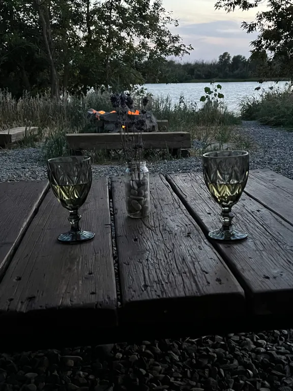 Дача Демьяна на берегу Волги