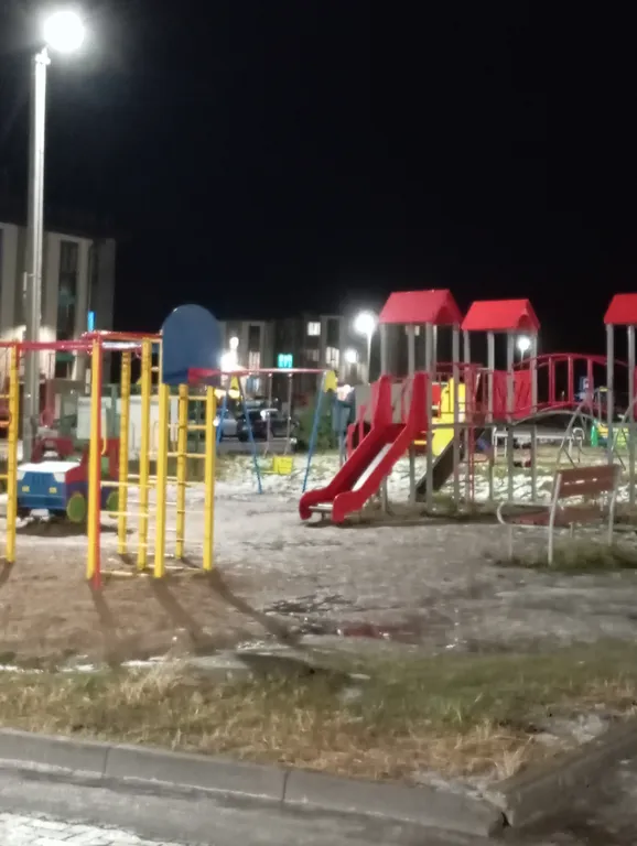 Тихая квартира с современным ремонтом на въезде в город