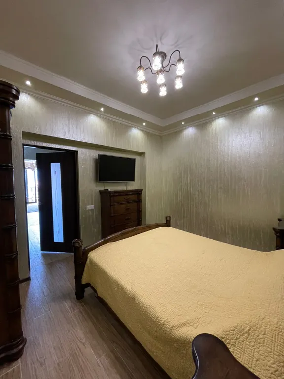 Апартаменты с видом на море в районе гостиницы Ялта Интурист