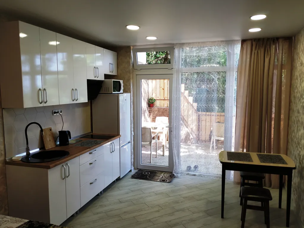 Студия в частном доме