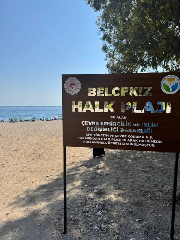 Уютная квартира с видом на бассейн в Оваджике у моря