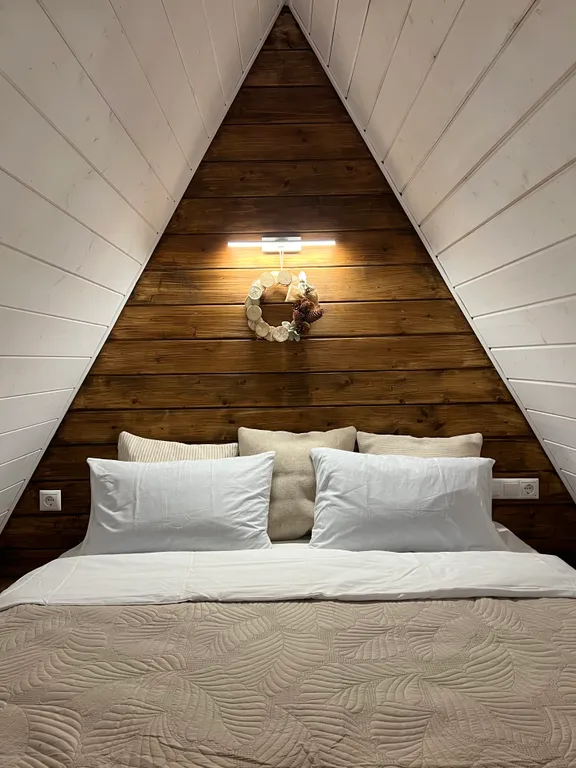 Шале с панорамным видом у реки