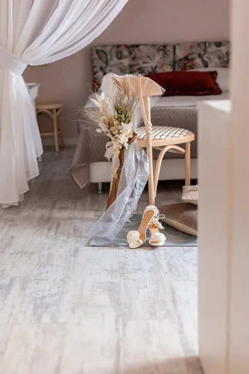 Уютная студия на мансарде, клуб Дача