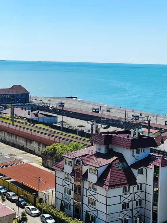 Новая студия с видом на море и горы