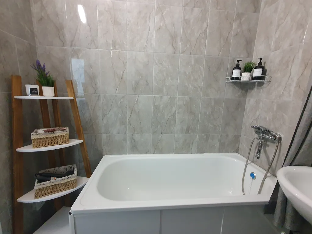 Шикарная, светлая, на самом высоком этаже в городе