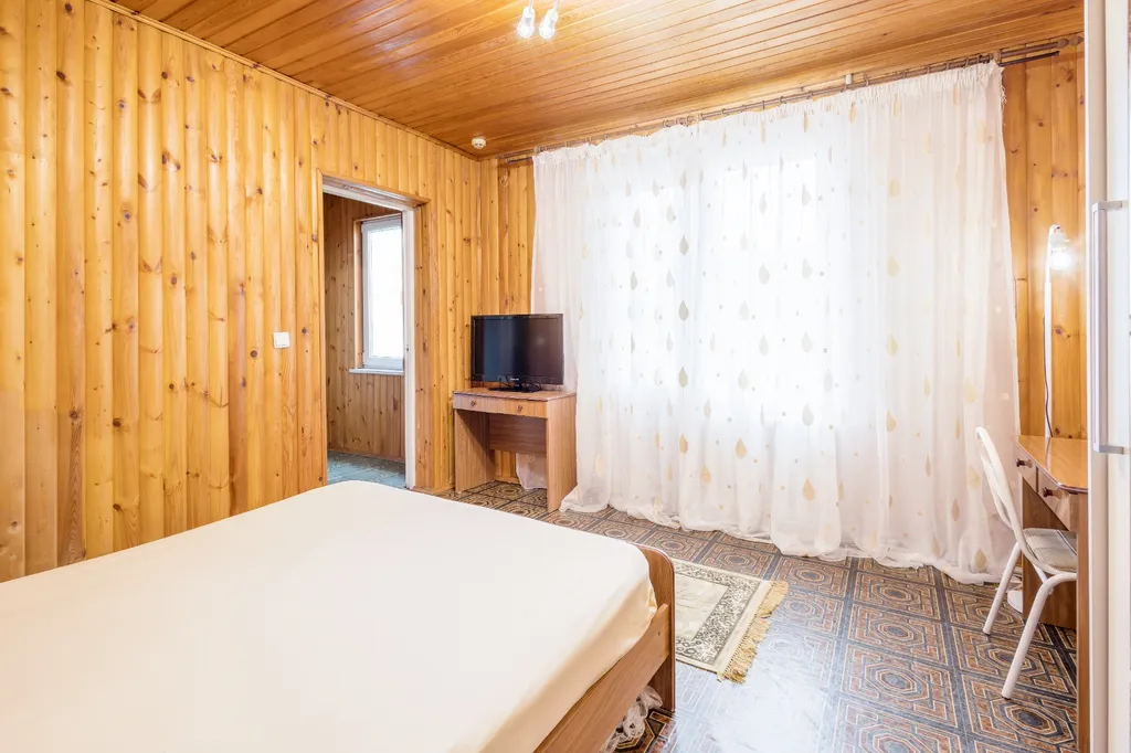 4-комнатный Дом