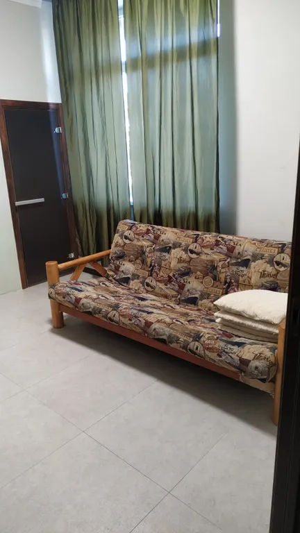 Уютная квартира в центре города рядом с морем