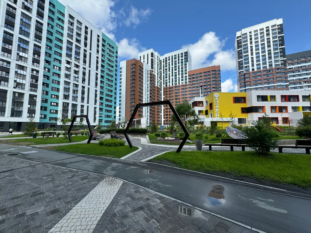 Студия с видом на парк