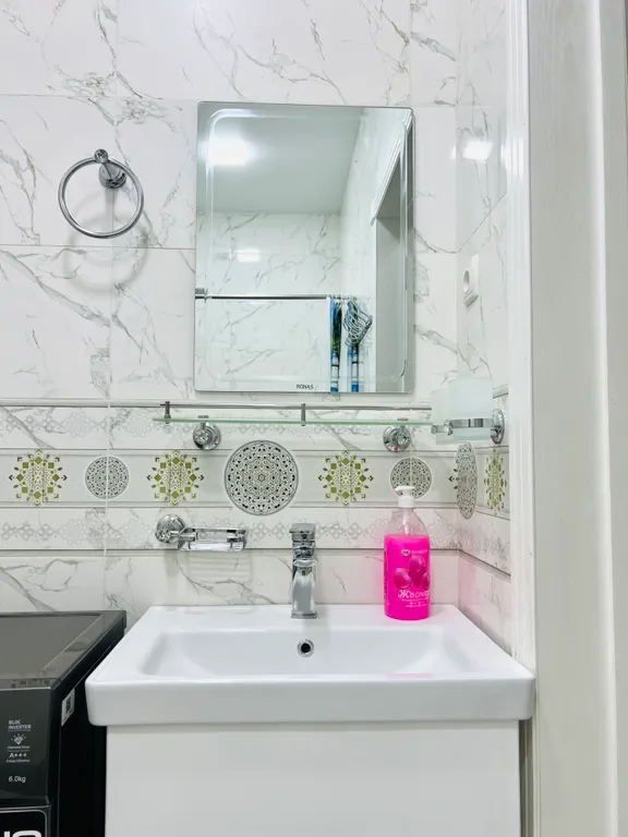 Новая Чистая Уютная С панорамными окнами В развитой локации