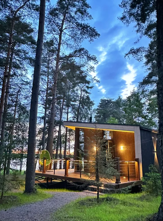 Загородный парк ШишкинЪ. Панорамный коттедж с видом на озеро — аренда посуточно в Куйвози