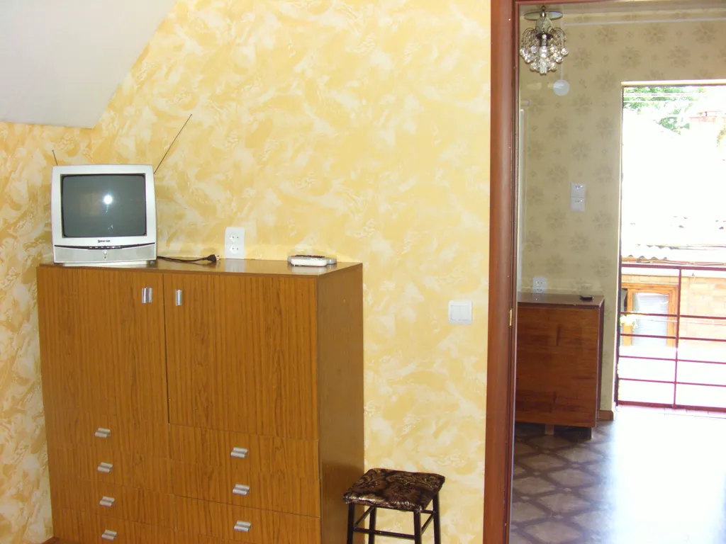 Коттедж Коттедж Уютный индивидуальный гостевой номер — Ейск