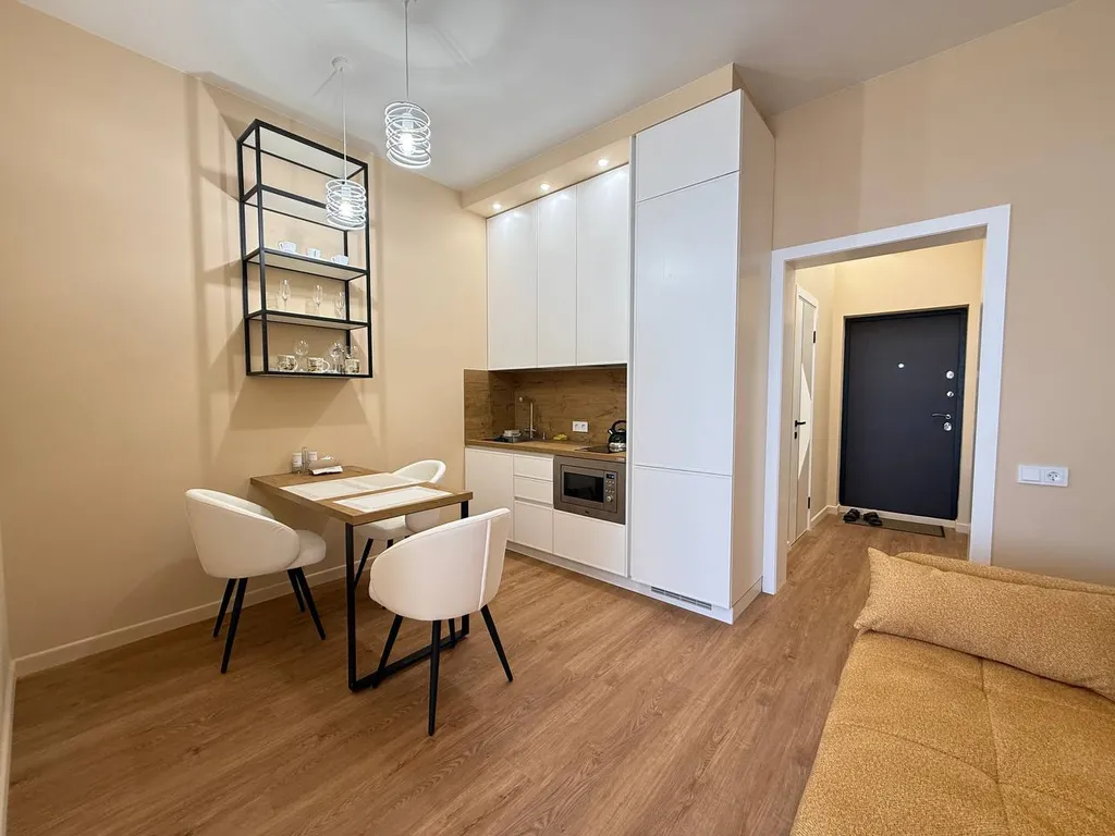 Замечательная квартира на берегу моря