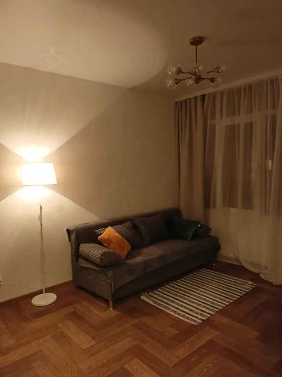 Евро 2-комнатная квартира, новостройка Метропарк в центре