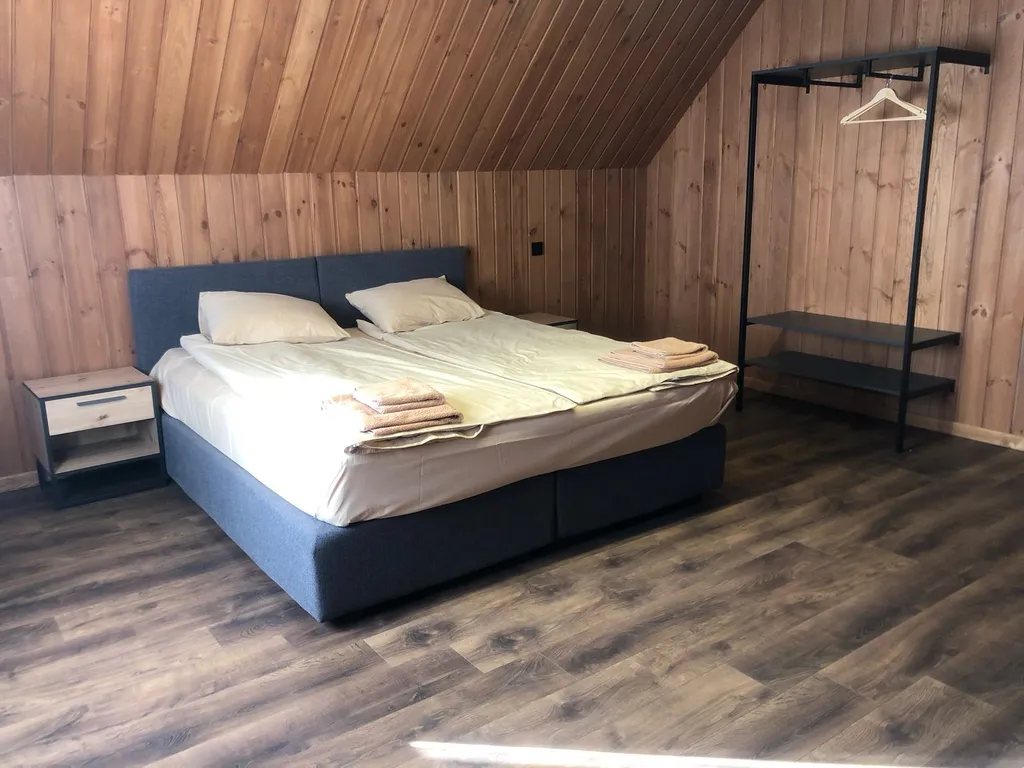 6-комнатный Дом