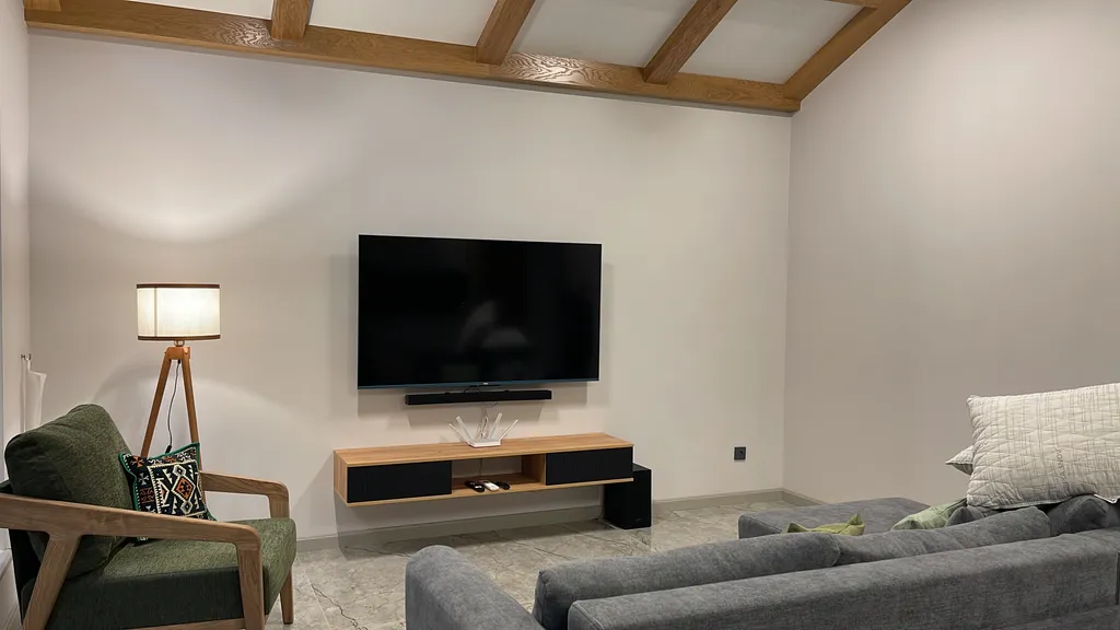 Уютный дом у моря