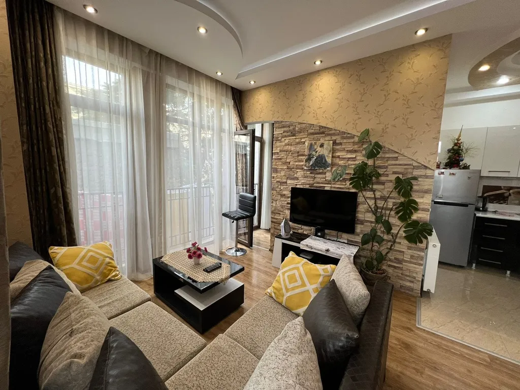 Комфортная квартира в старом Тбилиси