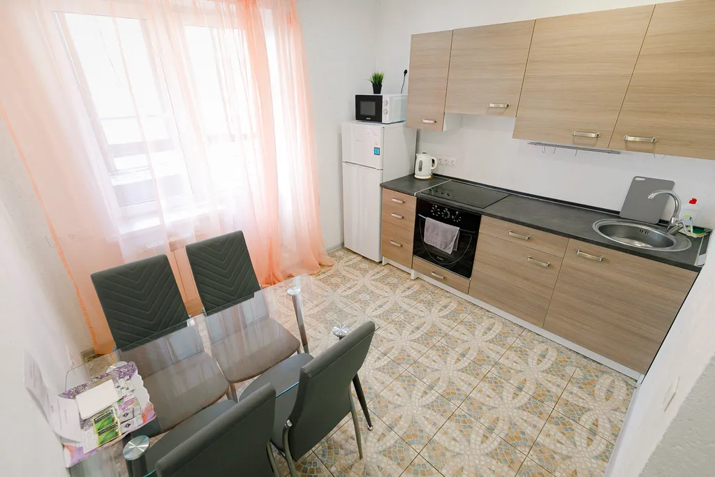 Однокомнатная квартира рядом с мед. центром МРНЦ ИМ. Цыба