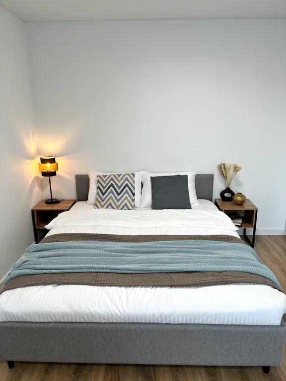 Уютная новая квартира в хорошем районе