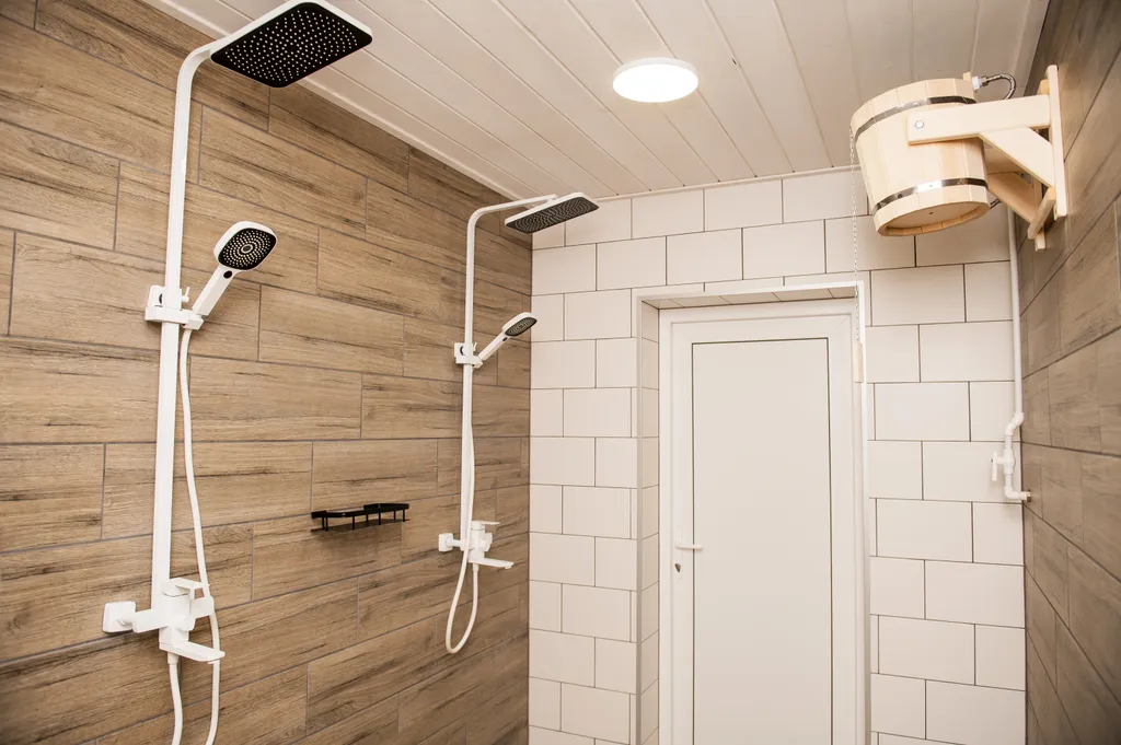 Коттедж Дом с баней и чаном в окружении леса и выходом к реке — Шадрино