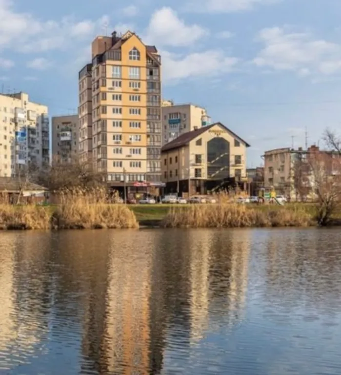 Панорамный люкс с джакузи и камином