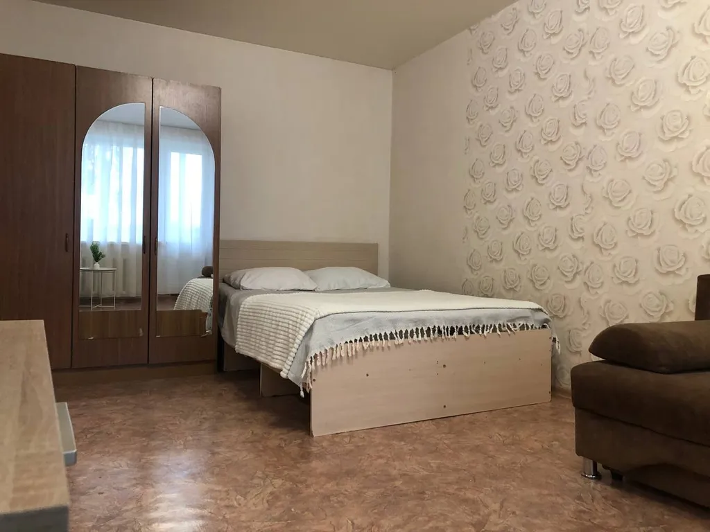 Апартамент как дома у центра города и МНТК