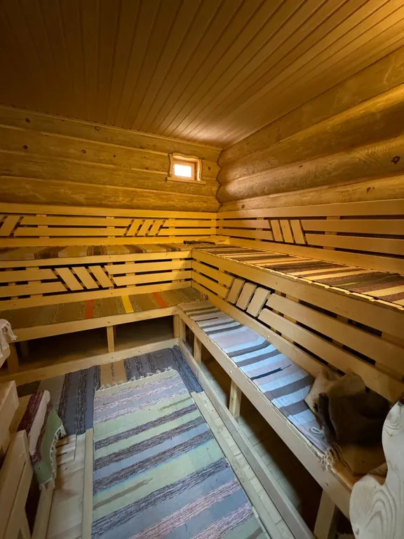 6-комнатный Дом