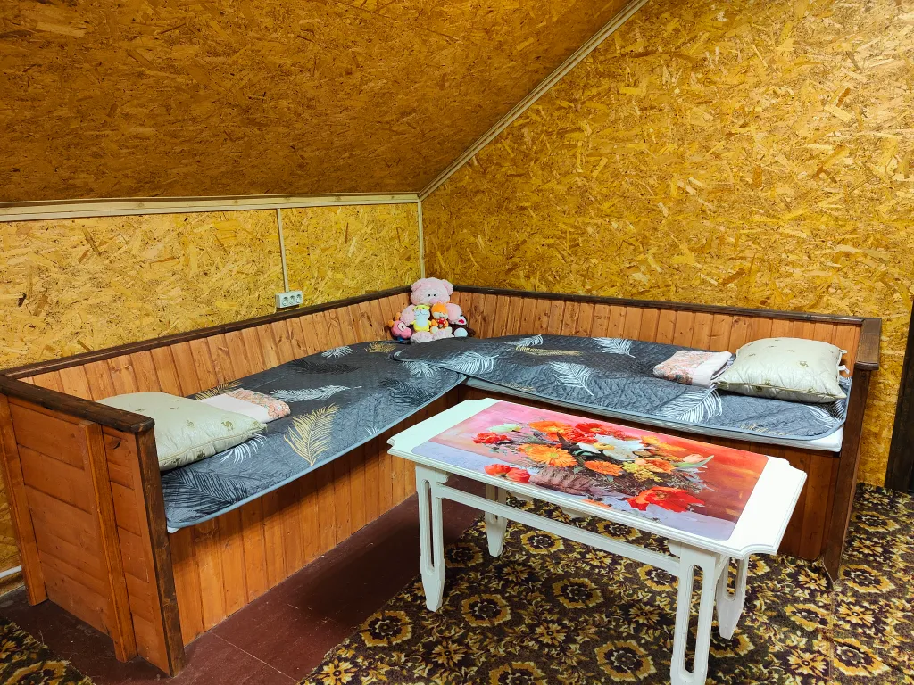 Уютный дом на берегу реки Чусовая