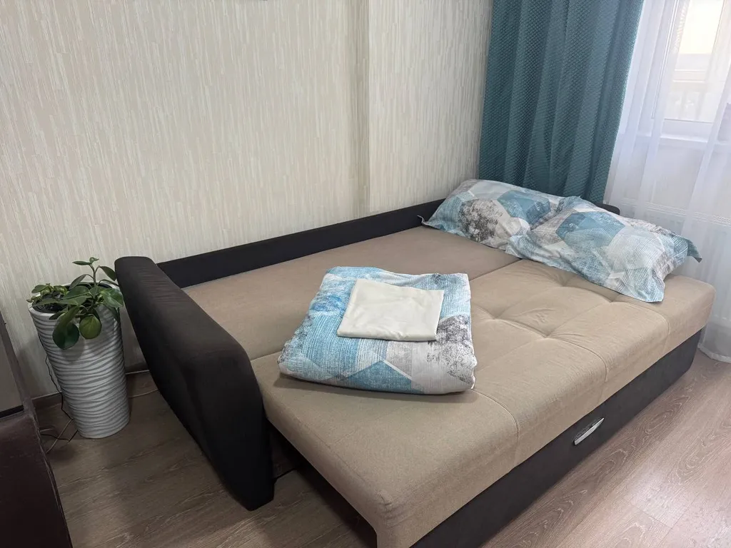 Прекрасная квартира-студия с потрясающим видом из окна