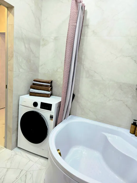 Уютная стильная квартира напротив Броско Молла