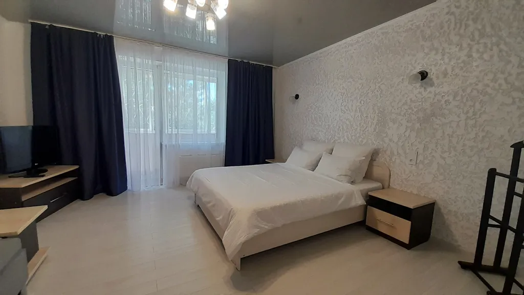 Квартира с кондиционером у гостиницы Планета