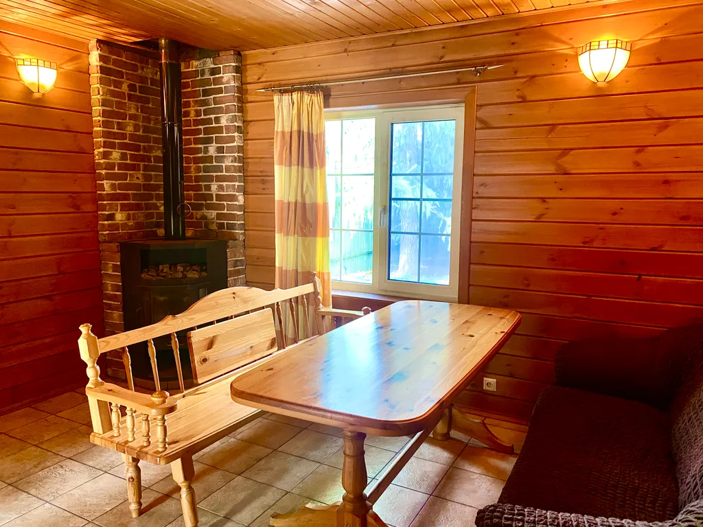 Коттедж Красивый дом с русской баней на дровах и теплым бассейном — Обухово