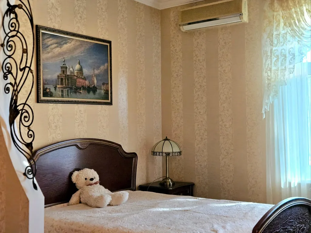 Уютная и комфортная комната в сталинке