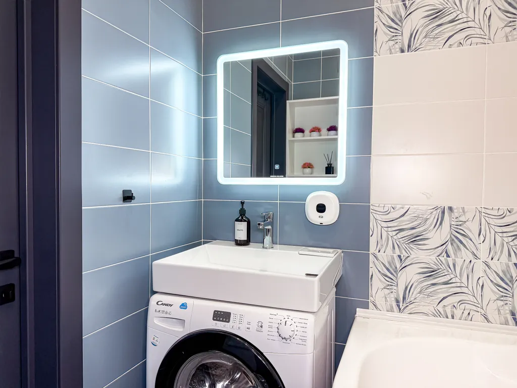 Трехкомнатная дизайнерская квартира в самом центре города