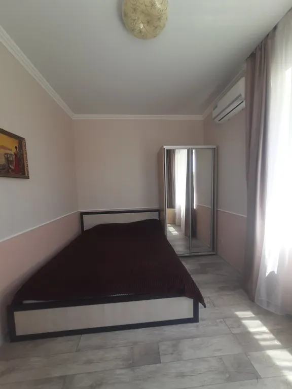 Первый этаж в центре инфраструктуры в Севастополе