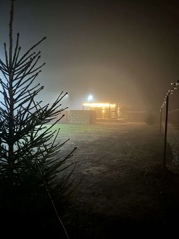 Коттедж Уютный глэмпинг для компании (6 отдельных домиков + территория) — Конаково