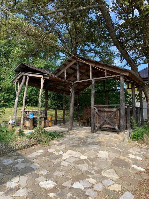 Отдельный домик на 2-4 человек в лесной зоне