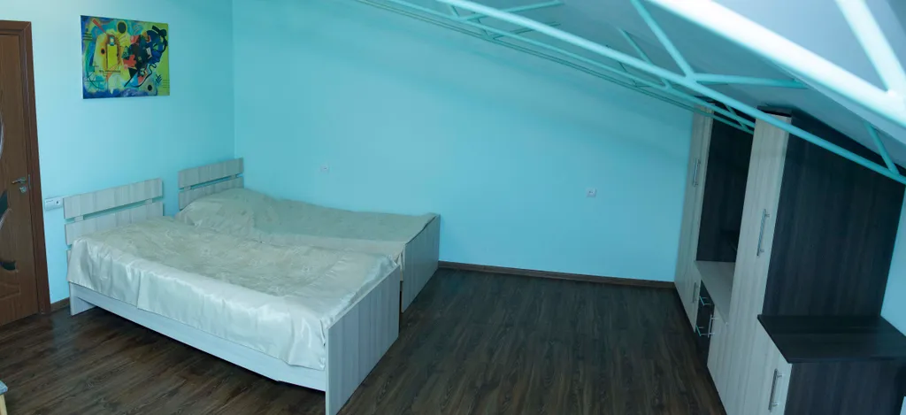 4-комнатная Квартира