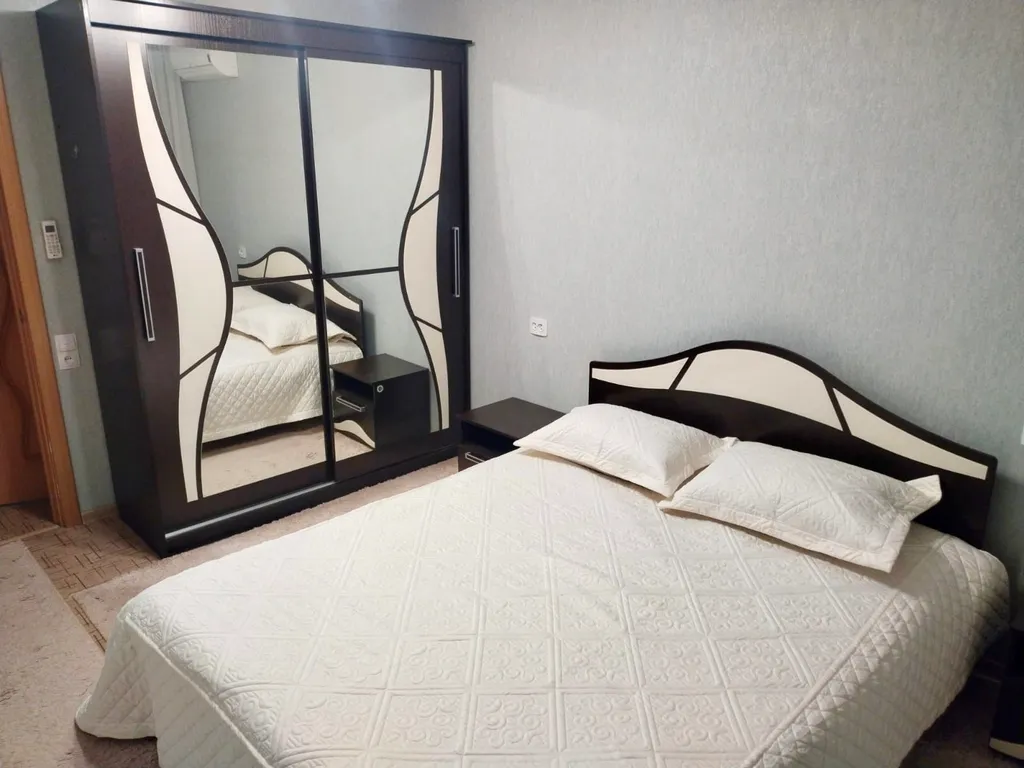 Просторная двушка в центре города