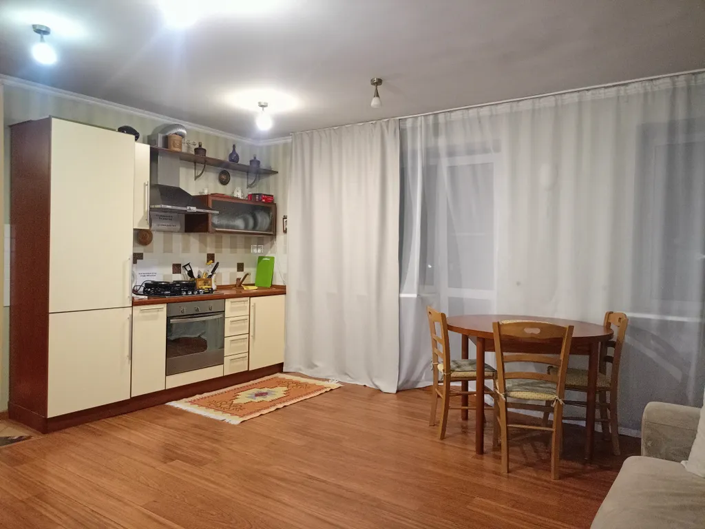 Квартира 2-комнатная Квартира — Омск