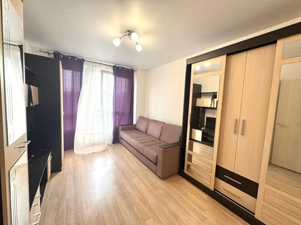 Милый балкончик на 3 этаже в ЖК Митино Парк