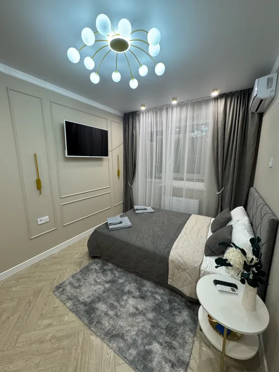 квартира с дизайнерским ремонтом на въезде в город