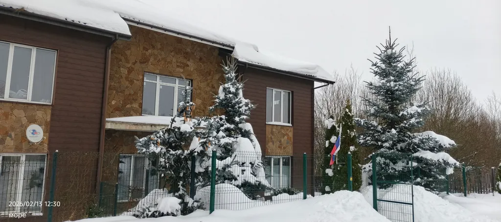 Коттедж Часть дома с отдельным входом и садом — Обушково