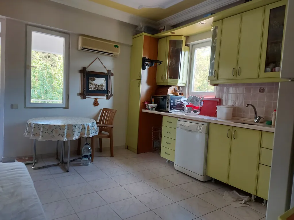 Апартаменты с кухней и ванной в номере в Бельдиби